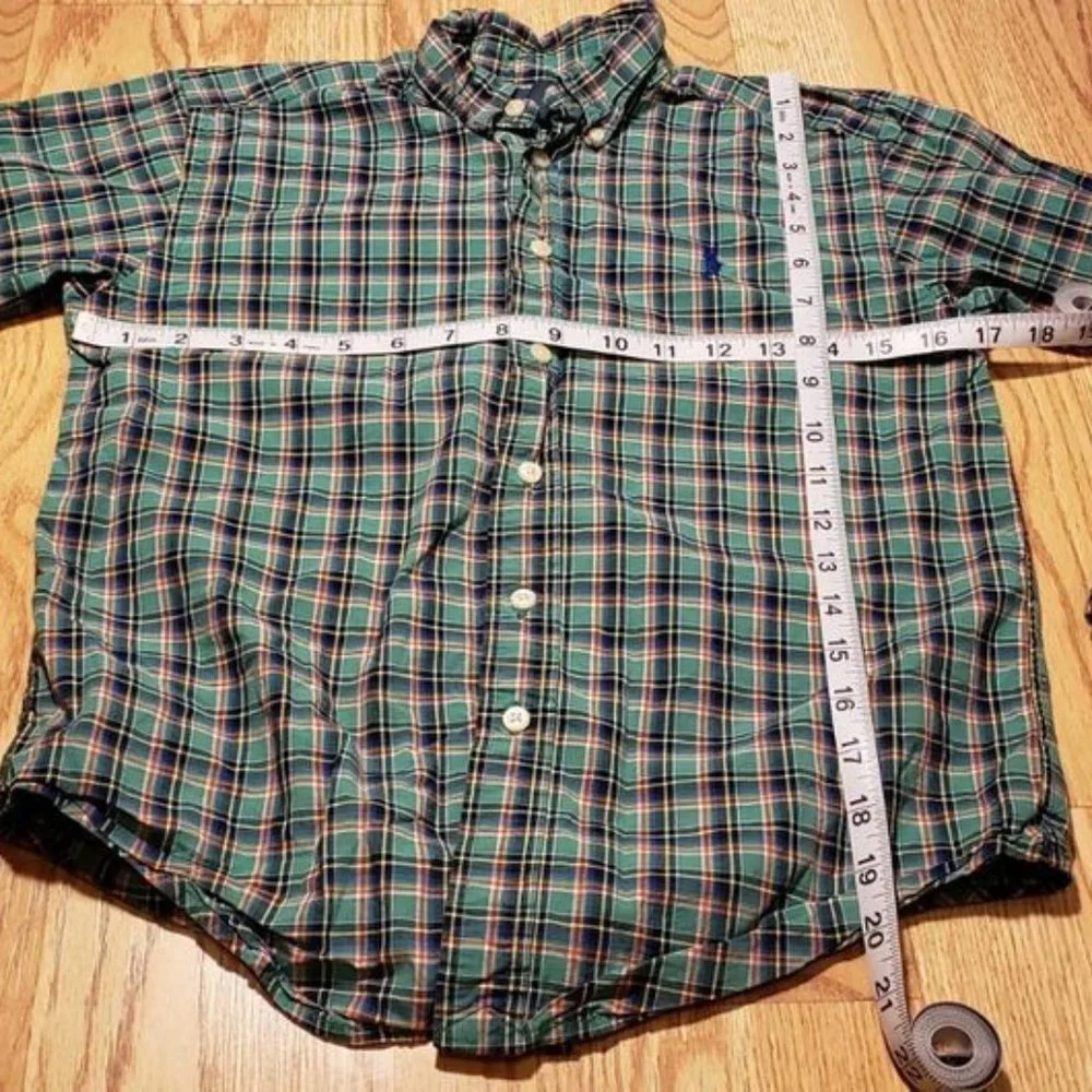 Ralph Lauren Boys Button Up Shirt  Size: Medium  Long Sleeve